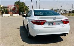 تۆیۆتا کامری